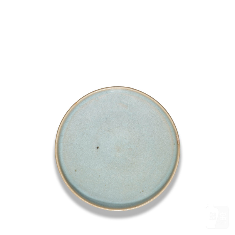 北宋 鈞窯天藍釉小盤 | A SMALL SKY-BLUE-GLAZED JUN DISH - 图3